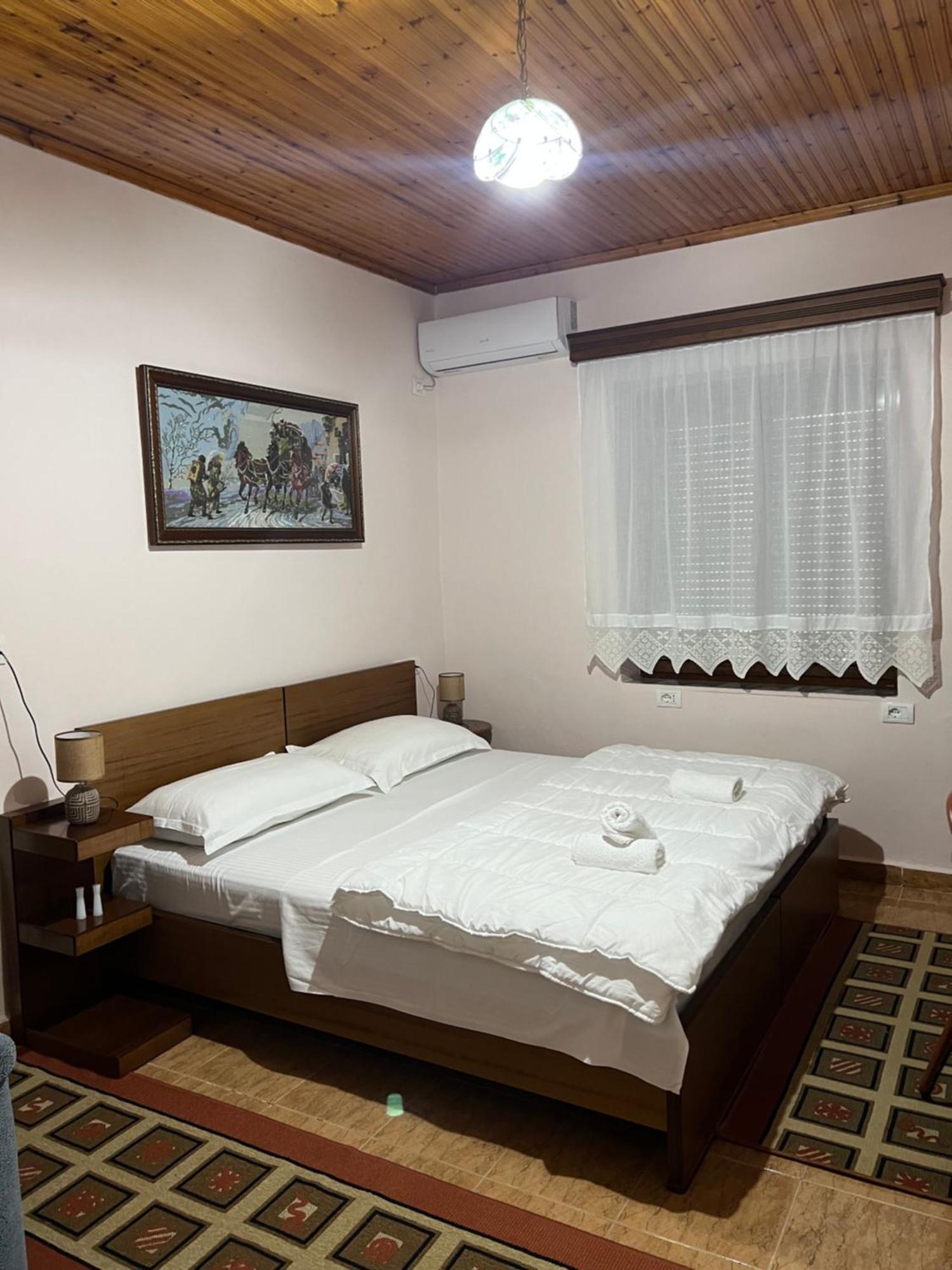 Dd Villa 3 Berat Exterior foto